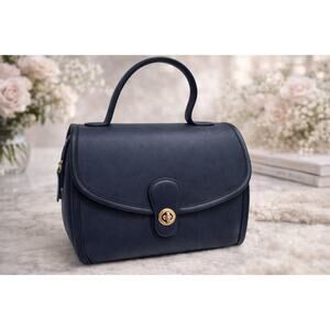 Rare Vintage Coach Manor Bag Navy Gorgeous Silky soft